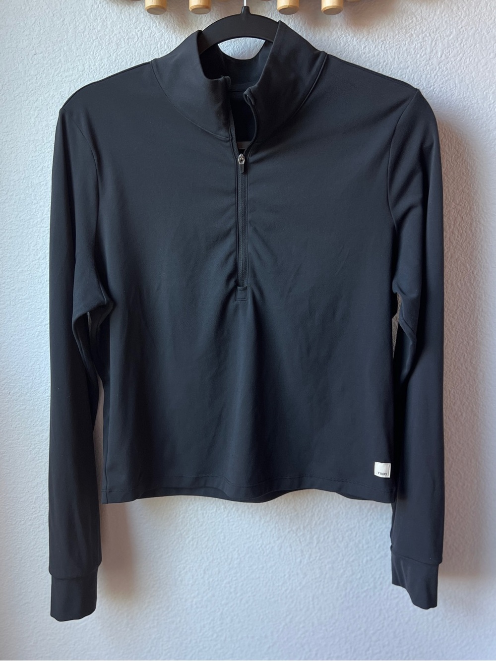 Vuori Studio Half Zip Pullover Black Women's Size XL VW287